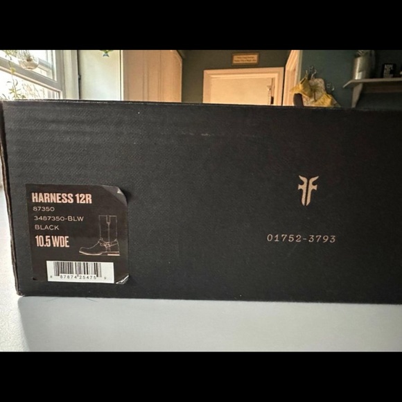 Men’s Frye Boots - Picture 5 of 5